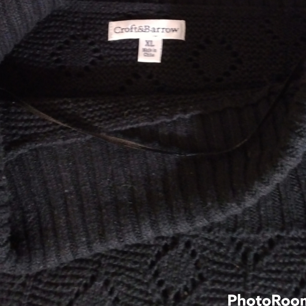 Croft & Barrow black Long sleeve, cowl neck sweater. XL - Picture 3 of 4